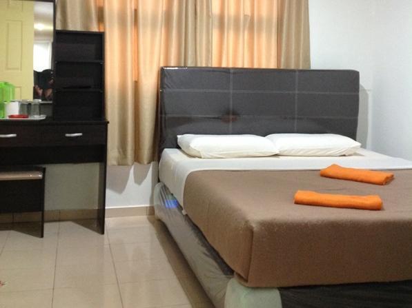 Silverwood Inn Мири Екстериор снимка