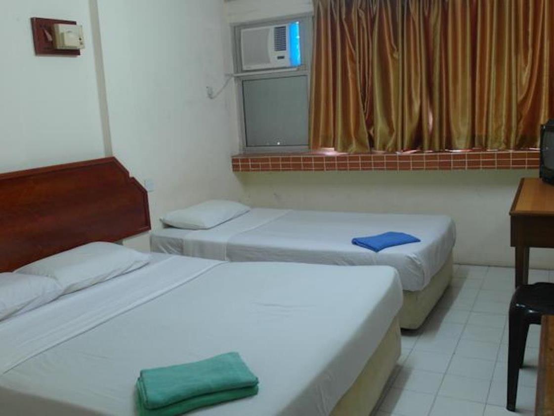 Silverwood Inn Мири Екстериор снимка