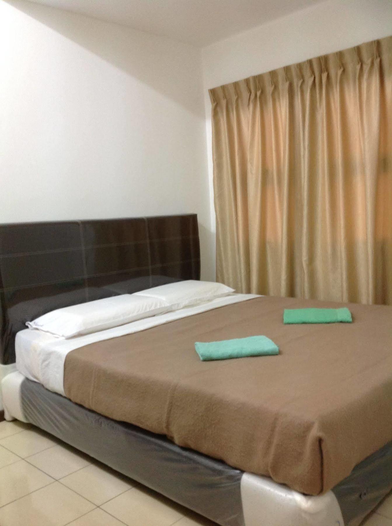 Silverwood Inn Мири Екстериор снимка
